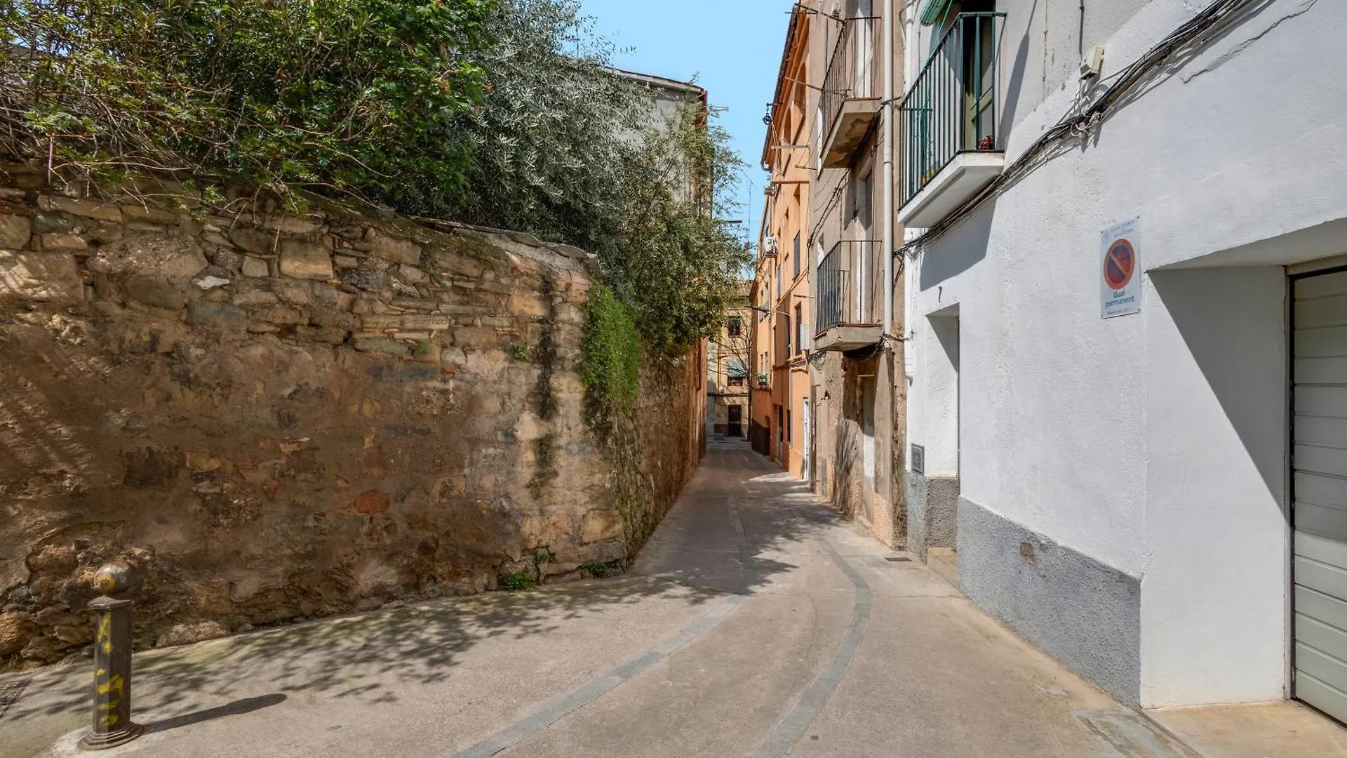 Wonderful Penthouse Center Manresa Appartement
